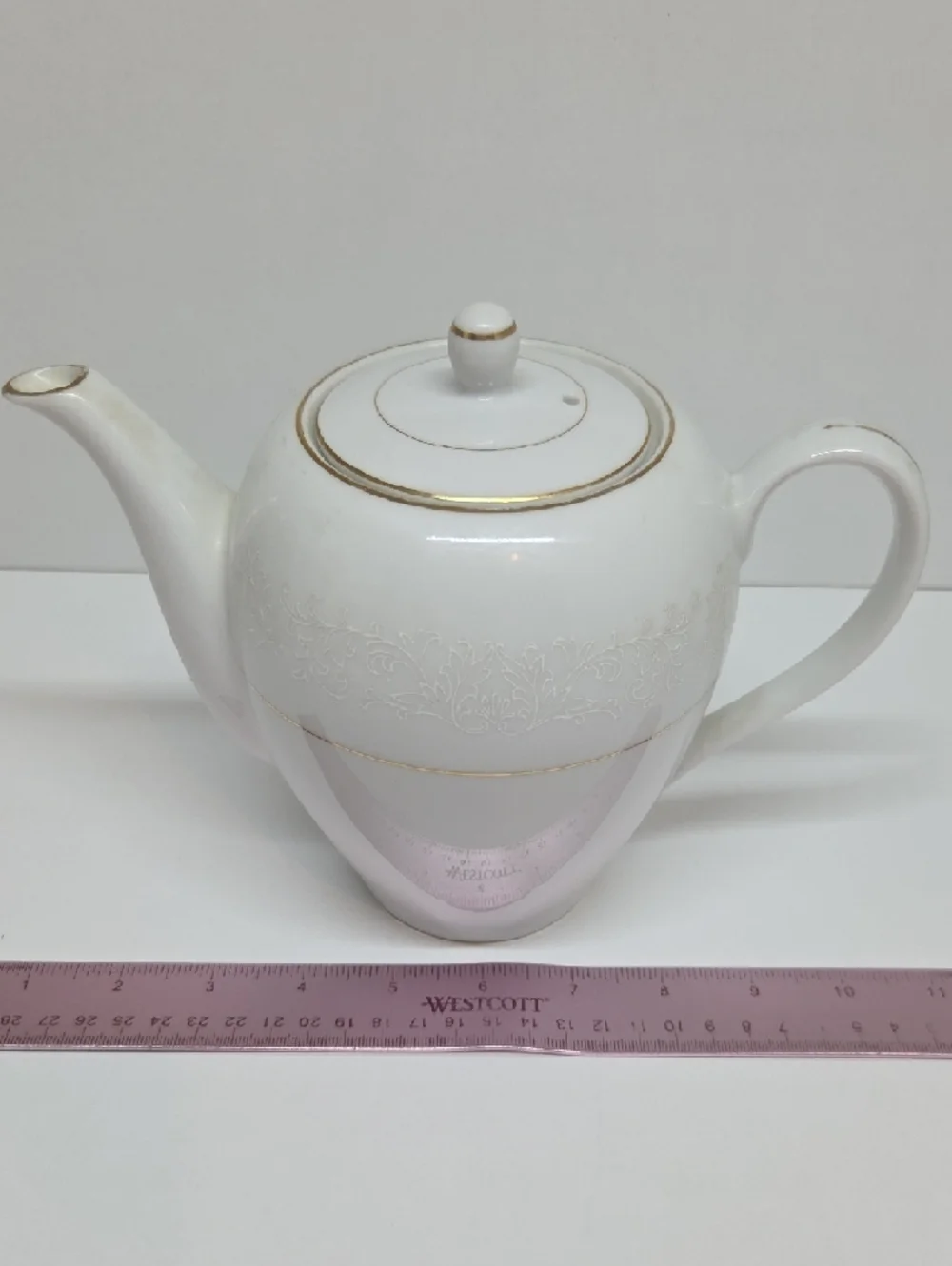 Tea Pot - Picture 10 of 11